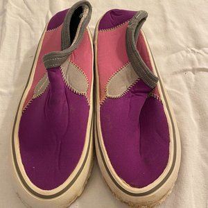 Women's Neosport Scuba Booties - SIZE 8